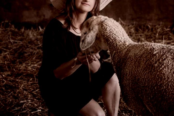 Aubrey, 21 — Escort in Noyers-Pont-Maugis, France