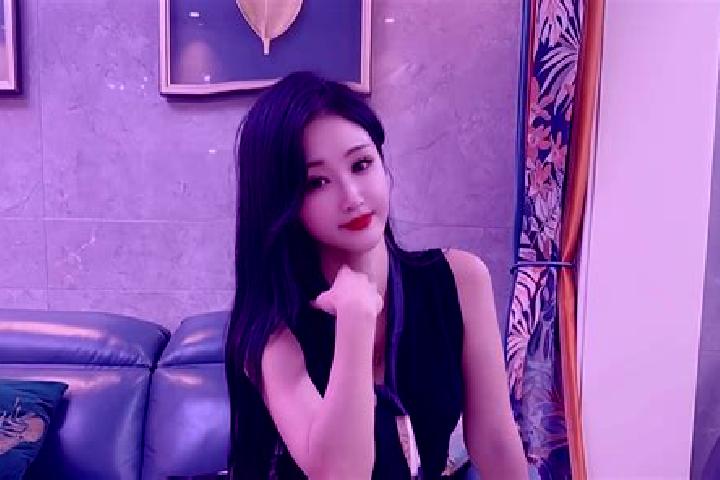 Aubrey, 21 — Escort in Pingdingshan, China