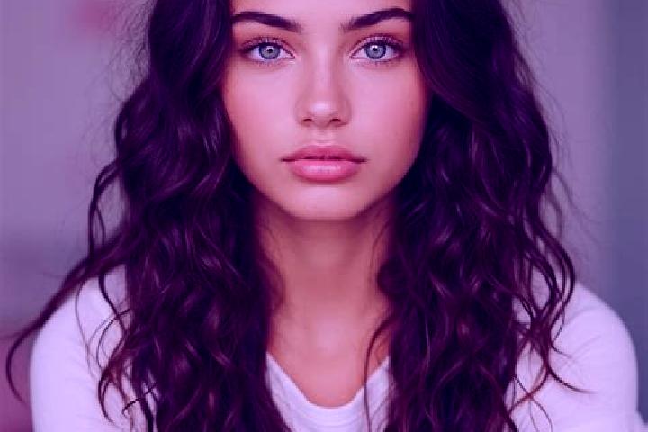Aubrey, 22, a auburn amber-eyed mediterranean companion based in Santiago Centro. Offering 69, Massage, Overnight, Erotic Massage. Available for incall and o...