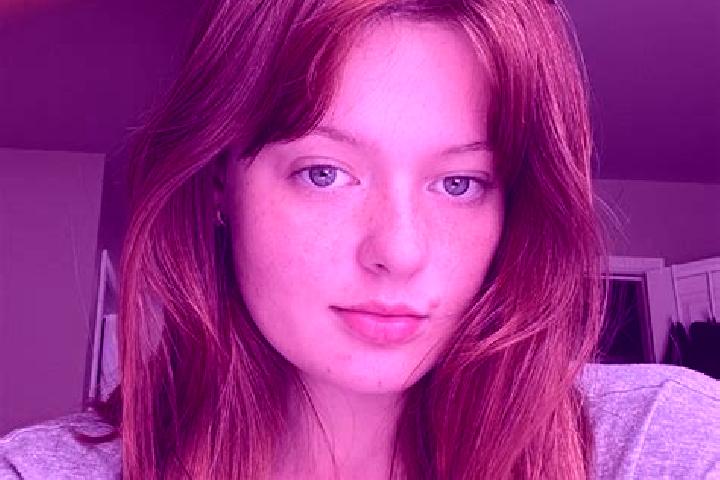Aubrey, 22, a chestnut grey-eyed caucasian companion based in Kap Choeng. Offering Roleplay, Deep French Kissing, GFE, Erotic Massage, Girlfriend Experience....