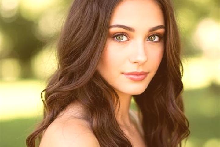 Aubrey, 22, a dark blonde hazel-eyed european companion based in Honglin. Offering Couples, Roleplay, Party Girl. Available for incall and outcall, day and e...