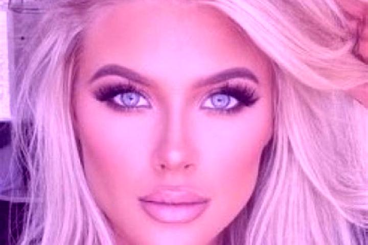 Aubrey, 22, a platinum blonde grey-eyed caribbean companion based in Llanarth. Offering Dinner Date, BDSM, Duos, GFE, Massage. Available for incall and outca...