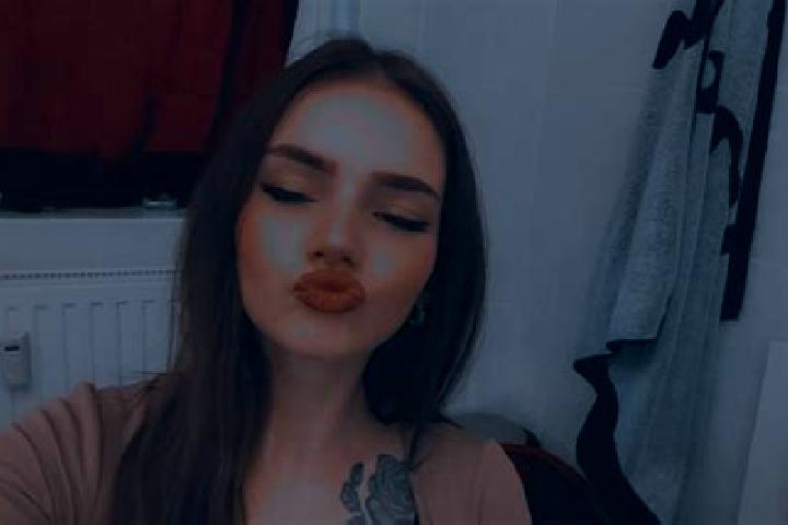 Aubrey, 22 — Escort in Adelsdorf, Germany