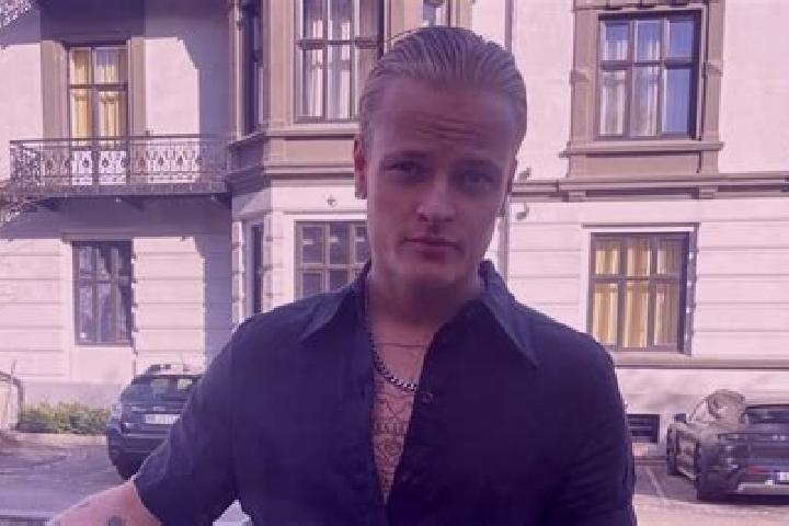Aubrey, 22 — Escort in Horby, Ukraine