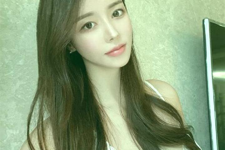 Aubrey, 22 — Escort in Mujiayingzi, China