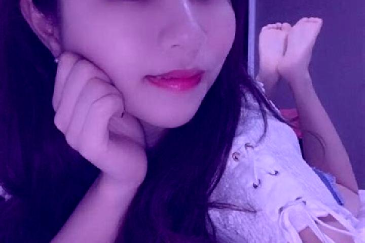 Aubrey, 22 — Escort in Nanyang, China