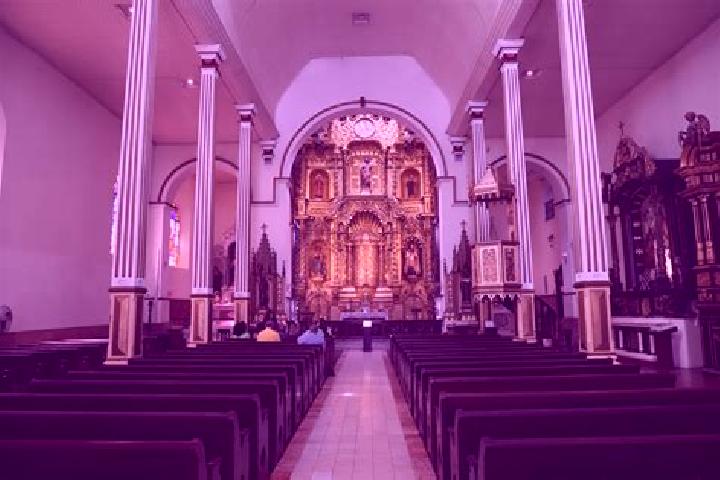 Aubrey, 22 — Escort in San Juan de Pastocalle, Ecuador