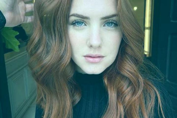 Aubrey, 23, a auburn blue-eyed caucasian companion based in Kinatakutan. Offering Travel Companion, Dinner Date, Roleplay, 69, Girlfriend Experience. Availab...