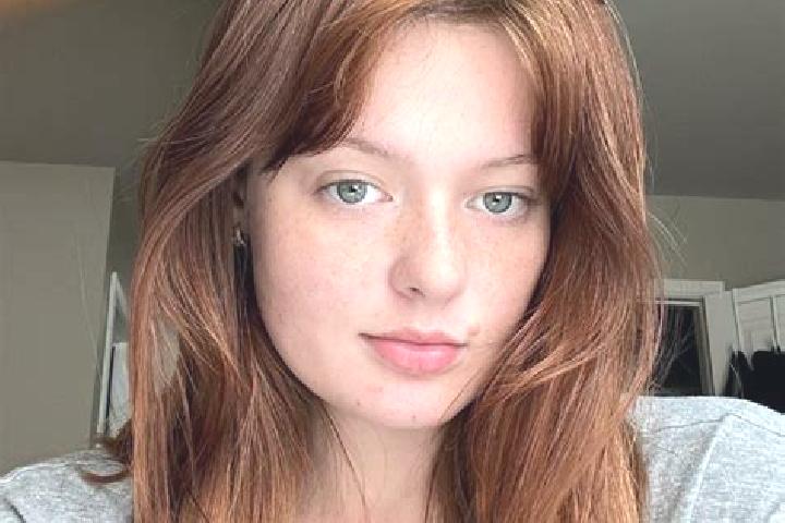 Aubrey, 23, a auburn dark-eyed european companion based in Loverval. Offering Girlfriend Experience, GFE, Couples, Erotic Massage. Available for incall and o...
