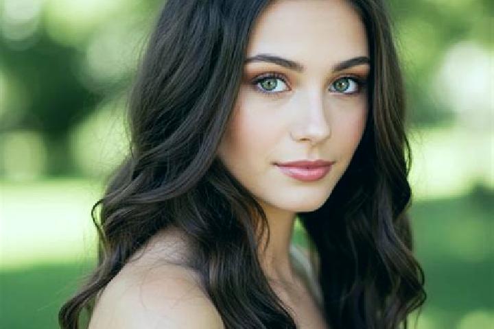 Aubrey, 23, a brunette hazel-eyed latina companion based in Guachaves. Offering Travel Companion, OWO, Overnight. Available for incall and outcall, day and e...