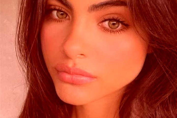 Aubrey, 23, a chestnut green-eyed indian companion based in Velykomikhailivka. Offering Duos, Overnight, OWO. Available for incall and outcall, overnight boo...