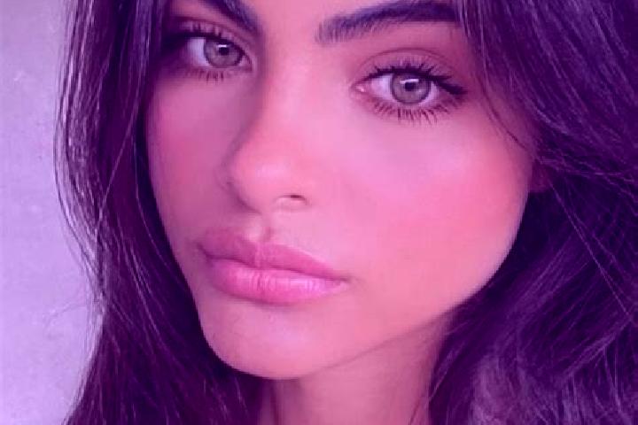Aubrey, 23, a red green-eyed latina companion based in Garges-les-Gonesse. Offering Tantra, A-Level, Party Girl, Dinner Date. Available for incall and outcal...