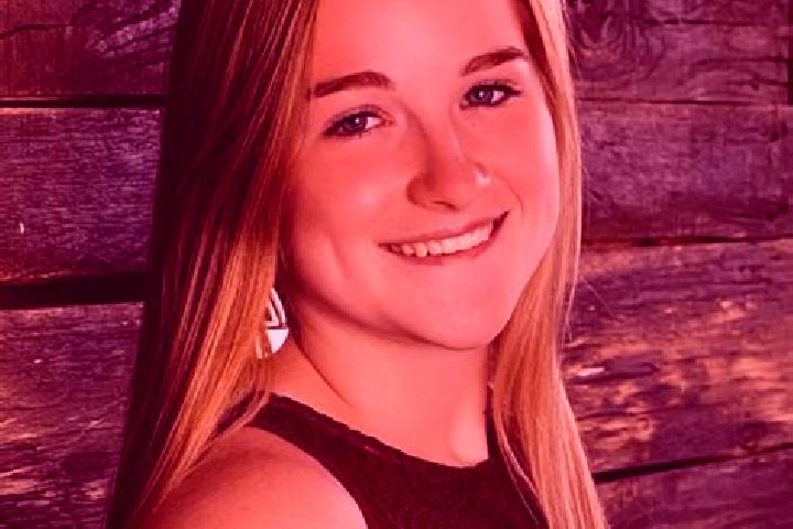 Aubrey, 23 — Escort in Anamosa, United States