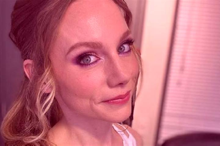 Aubrey, 23 — Escort in McEwen, Canada