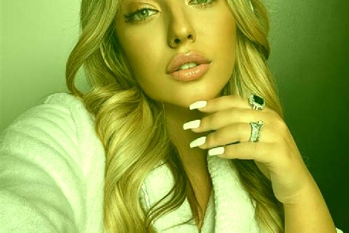 Aubrey, 23 — Escort in Oberstammheim, Switzerland