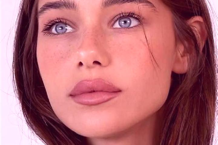 Aubrey, 24, a brunette brown-eyed european companion based in Turia-Bystra. Offering A-Level, Fetish, Roleplay, Duos, BDSM. Available for incall and outcall,...