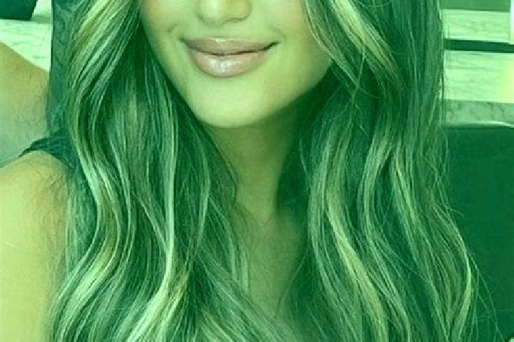 Aubrey, 24, a dark blonde brown-eyed asian companion based in Ketanggi. Offering Striptease, Massage, A-Level, Tantra, Dinner Date. Available for incall and ...