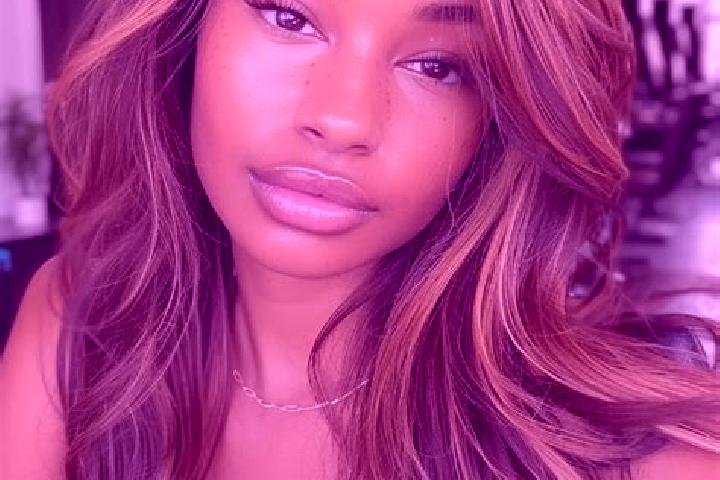 Aubrey, 24, a dark blonde brown-eyed caucasian companion based in Algarra. Offering Domination, Deep French Kissing, Massage, Overnight. Available for incall...