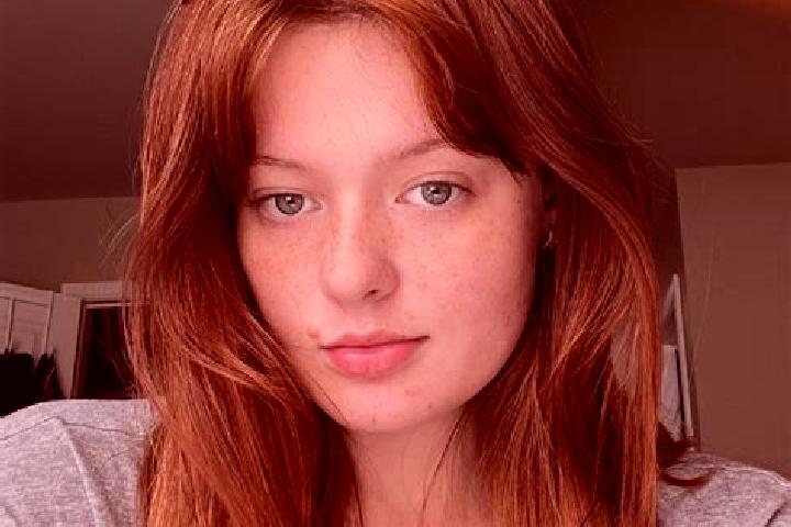Aubrey, 24, a red brown-eyed caucasian companion based in Mahidio. Offering Overnight, Tantra, Dinner Date. Available for incall and outcall, day and evening...