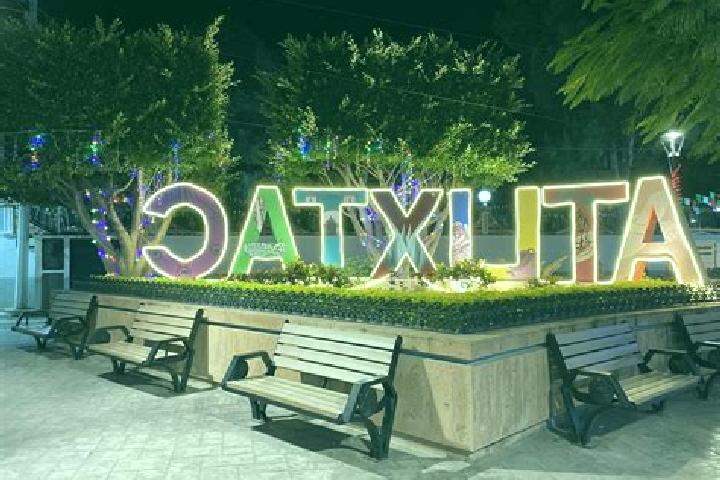 Aubrey, 24 — Escort in Atlixtac, Mexico
