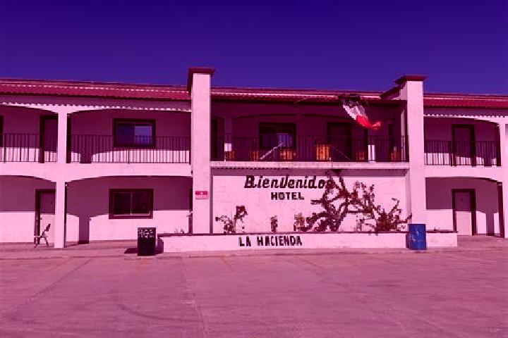 Aubrey, 24 — Escort in El Vergelito, Mexico