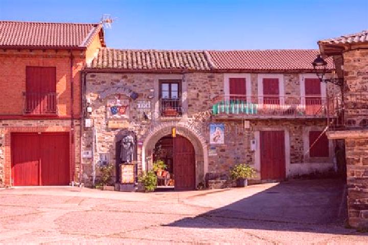 Aubrey, 24 — Escort in Espinosa del Camino, Spain