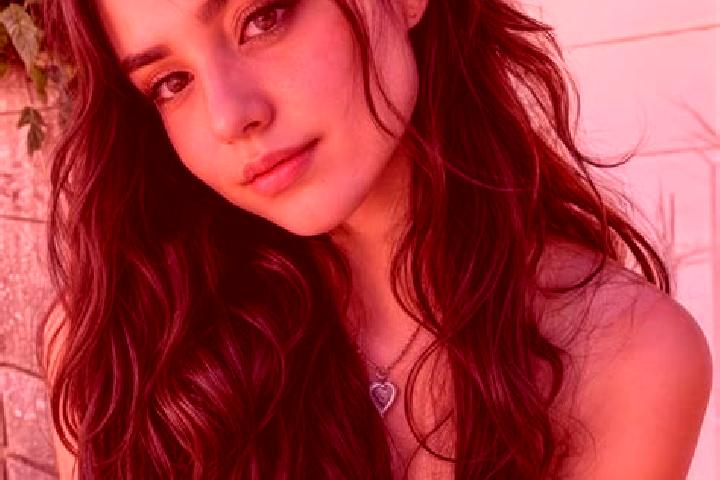 Aubrey, 25, a auburn hazel-eyed middle eastern companion based in Philippsreut. Offering 69, Domination, Fetish, Girlfriend Experience. Available for incall ...