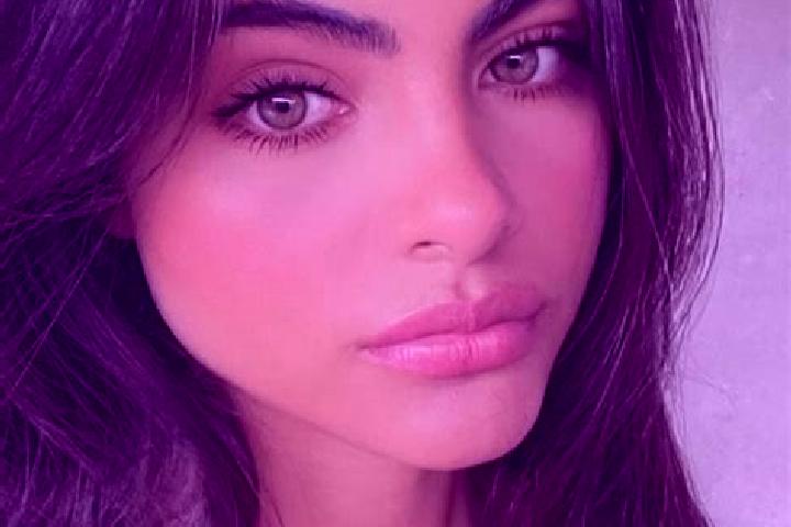 Aubrey, 25, a chestnut dark-eyed indian companion based in Colonia Chautenco. Offering Deep French Kissing, Prostate Massage, Domination, OWO. Available for ...