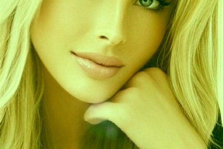 Aubrey, 25, a dark blonde blue-eyed caucasian companion based in San Francisco del Maguey. Offering A-Level, Duos, Tantra, Prostate Massage, GFE. Available f...
