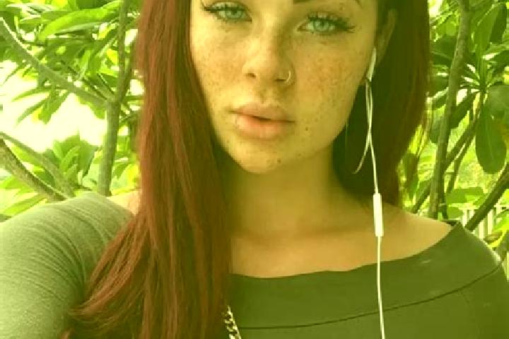 Aubrey, 25, a red green-eyed latina companion based in Biesme-sous-Thuin. Offering Dinner Date, BDSM, Roleplay. Available for incall and outcall, day and eve...
