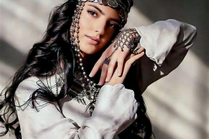 Aubrey, 25 — Escort in Artik, Armenia