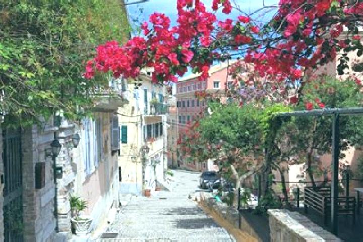 Aubrey, 25 — Escort in Kontokali, Greece