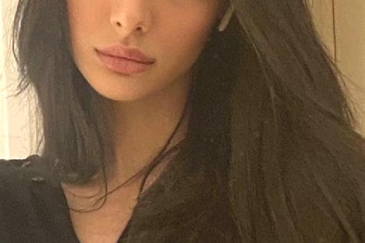Aubrey, 26, a black dark-eyed middle eastern companion based in Nadrichne. Offering Dinner Date, Girlfriend Experience, Domination, Overnight, Tantra. Availa...