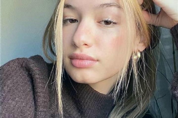 Aubrey, 26, a blonde brown-eyed caribbean companion based in Sidi Harazem. Offering CIM, Tantra, Domination. Available for incall and outcall, day and evenin...