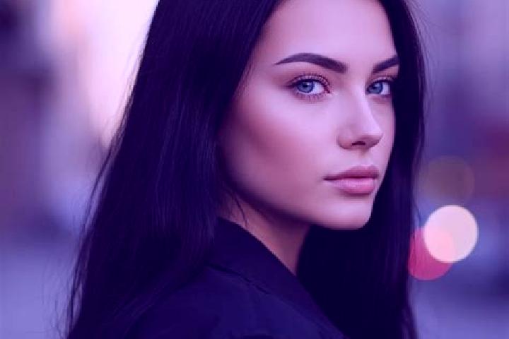 Aubrey, 26, a brunette blue-eyed latina companion based in Milhac-de-Nontron. Offering Party Girl, Tantra, Roleplay, Travel Companion. Available for incall a...