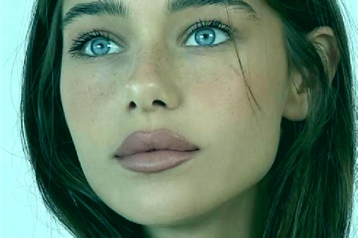 Aubrey, 26, a brunette brown-eyed middle eastern companion based in Morris. Offering Striptease, BDSM, GFE. Available for incall and outcall, day and evening...