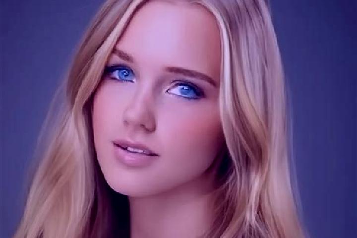 Aubrey, 26, a chestnut blue-eyed mediterranean companion based in Carpineto Sinello. Offering Deep French Kissing, Erotic Massage, BDSM, Massage. Available f...