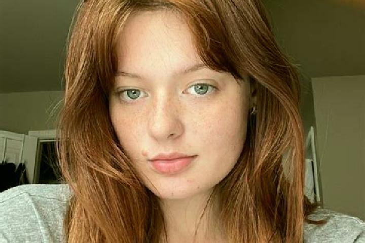 Aubrey, 27, a auburn grey-eyed european companion based in Anapolis. Offering Overnight, Massage, BDSM, CIM. Available for incall and outcall, overnight book...