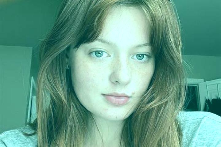 Aubrey, 27, a auburn hazel-eyed mixed companion based in Dangwan. Offering OWO, Striptease, Domination, Party Girl. Available for incall and outcall, day and...