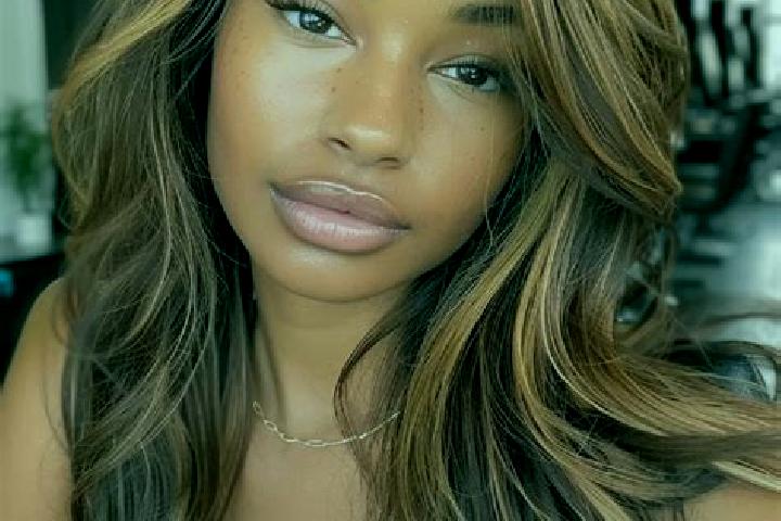 Aubrey, 27, a blonde brown-eyed mixed companion based in Saint-Yvi. Offering Dinner Date, Deep French Kissing, Travel Companion, Overnight. Available for inc...