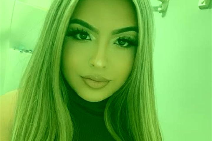 Aubrey, 27, a blonde grey-eyed latina companion based in Raul Soares. Offering Deep French Kissing, Erotic Massage, Travel Companion. Available for incall an...