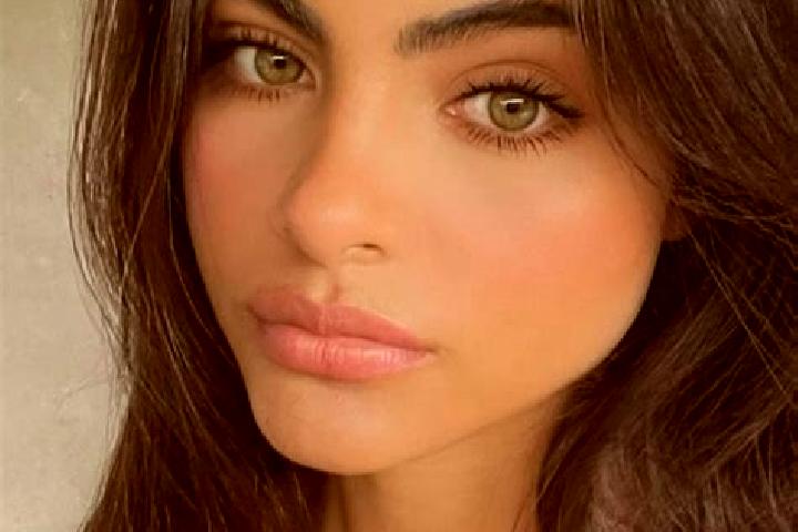 Aubrey, 27, a brunette dark-eyed slavic companion based in Bridgeville. Offering Erotic Massage, OWO, Overnight. Available for incall and outcall, day and ev...