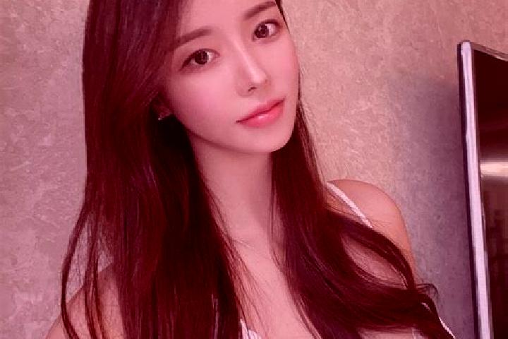 Aubrey, 27 — Escort in Bueyueksofulu, Turkey