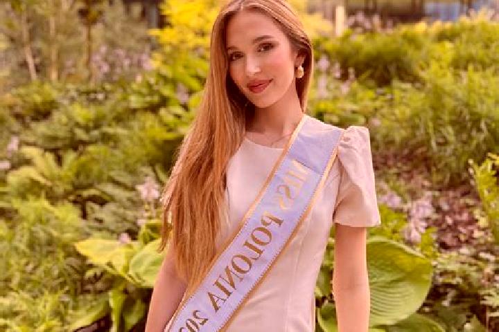 Aubrey, 27 — Escort in Polonia, United States