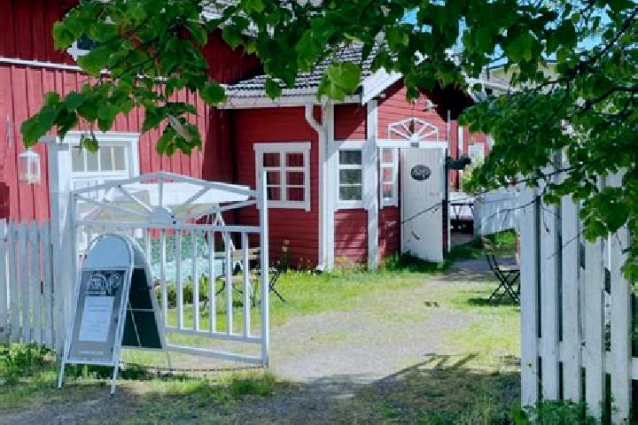 Aubrey, 27 — Escort in Sauvo, Finland