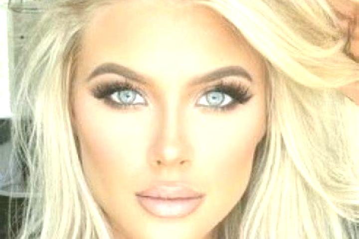 Aubrey, 28, a platinum blonde brown-eyed middle eastern companion based in Bata. Offering GFE, Erotic Massage, OWO, BDSM. Available for incall and outcall, o...