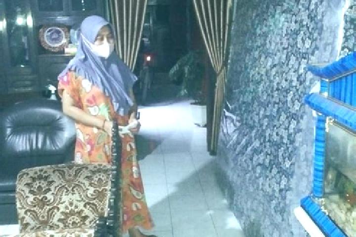 Aubrey, 28 — Escort in Kanigoro, Indonesia