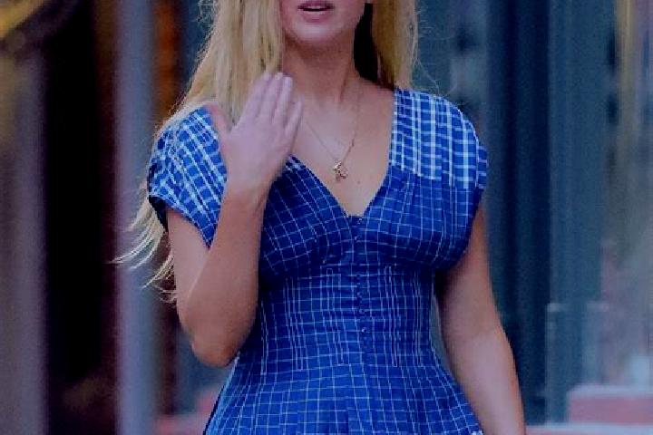 Aubrey, 28 — Escort in Lawrence, Australia