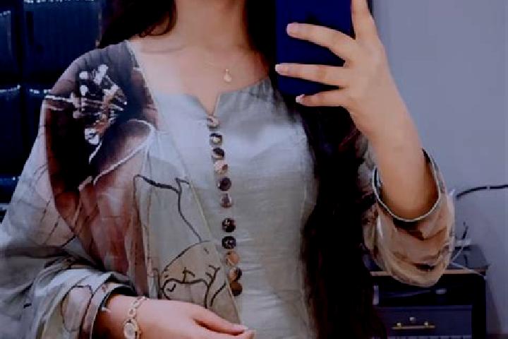 Aubrey, 28 — Escort in Shujaabad, Pakistan