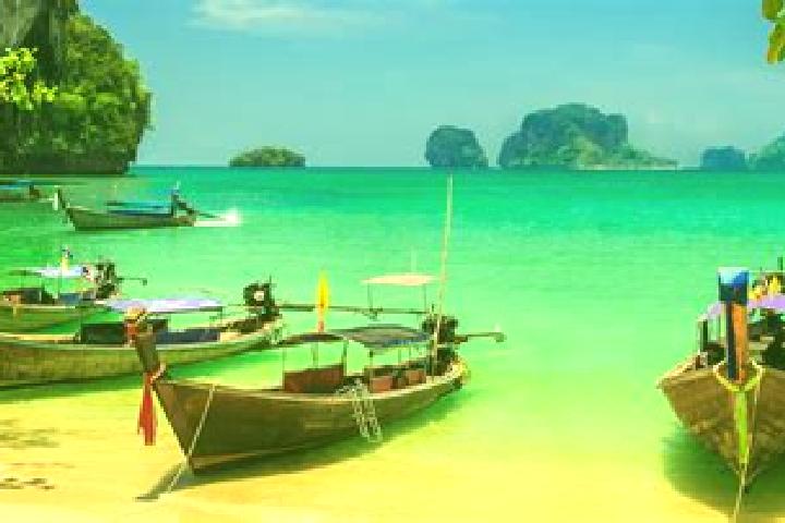 Aubrey, 28 — Escort in Tha Tako, Thailand